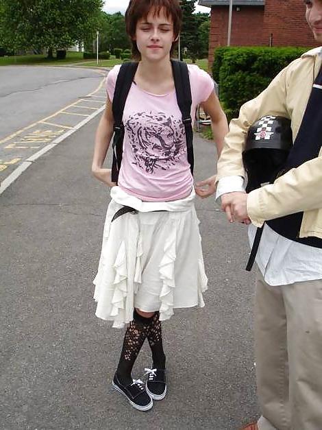 10P Kristen Stewart with Short Hair - The Cake Eaters - 2007