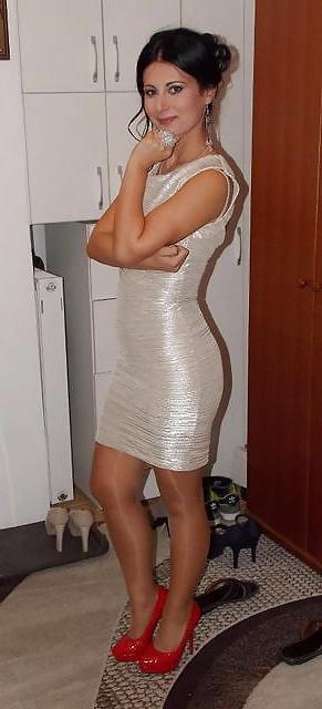 25P LEGS LEGS AND HEELS 