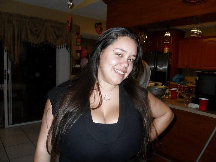20P Not naked busty facebookwomen 9.