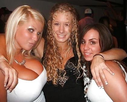 20P Not naked busty facebookwomen 9.