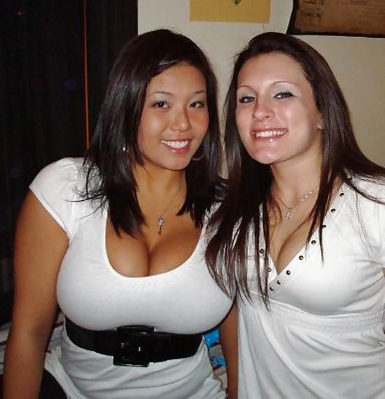 20P Not naked busty facebookwomen 6.