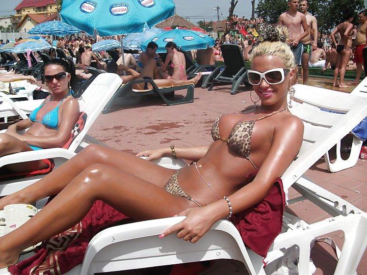 25P Loredana Chivu nud
