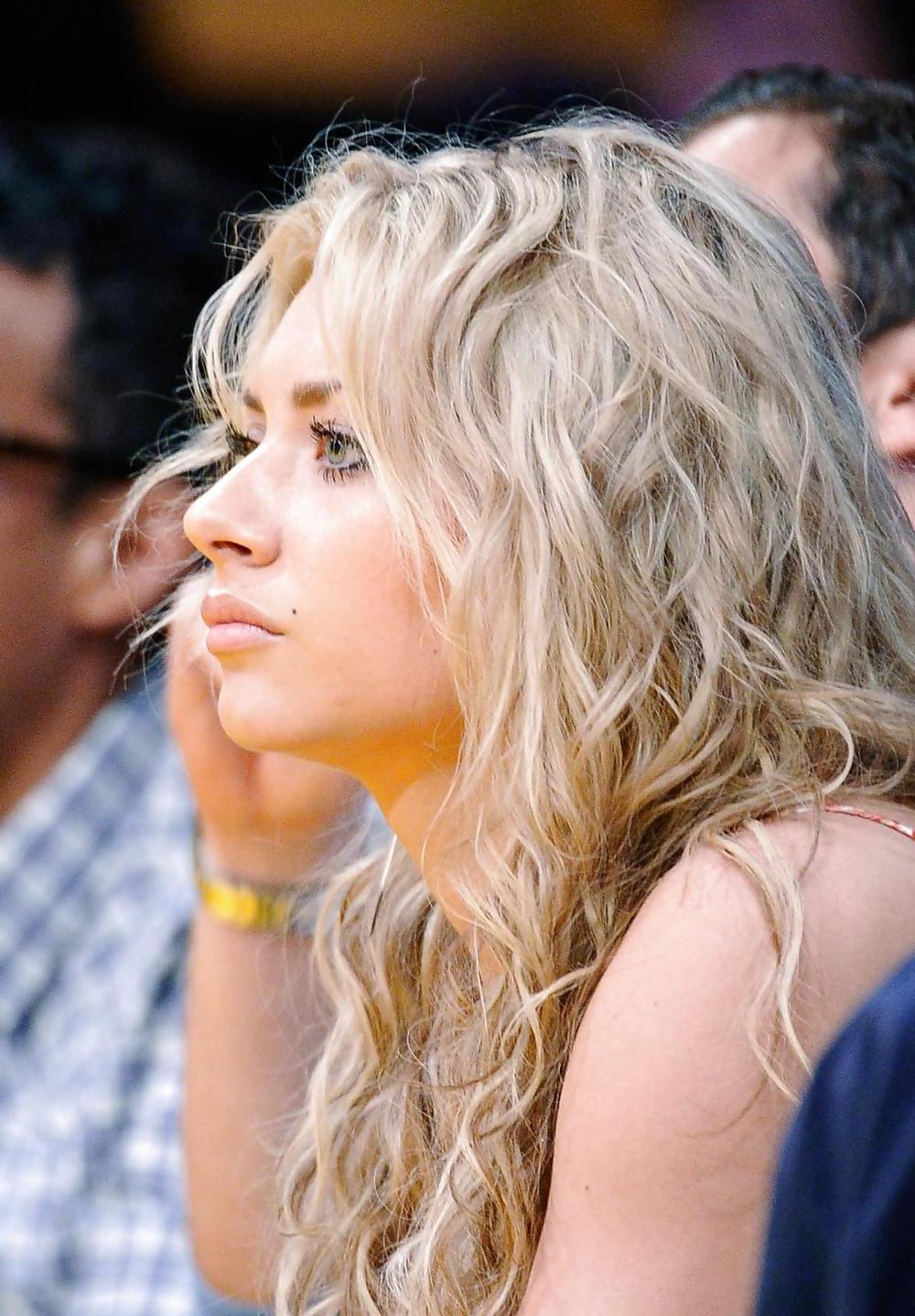 25P Aly Michalka