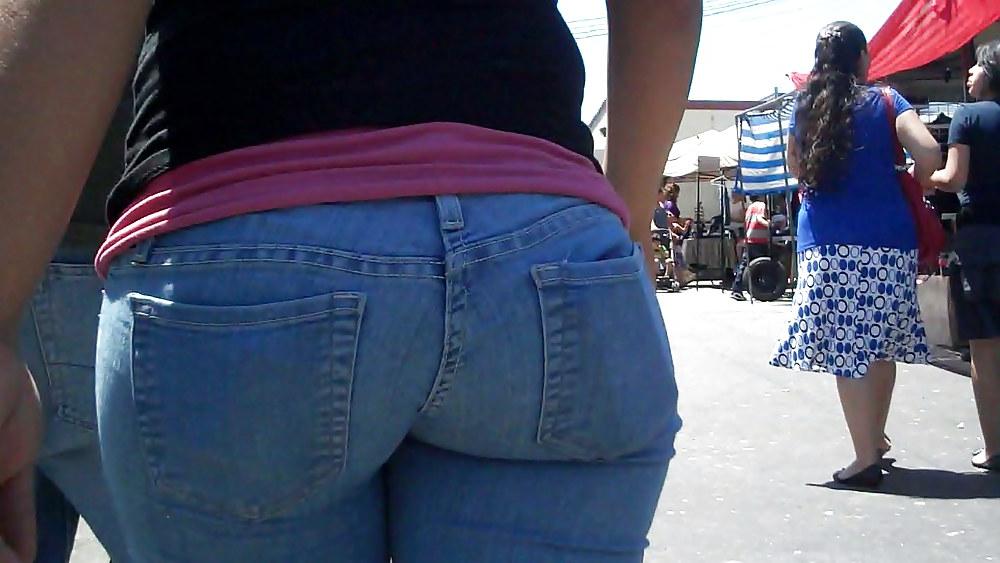 25P Real nice so fine sweet ass & bubble butt in jeans 