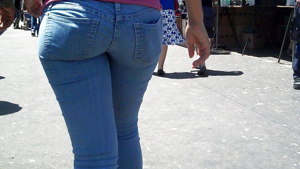 25P Real nice so fine sweet ass & bubble butt in jeans 