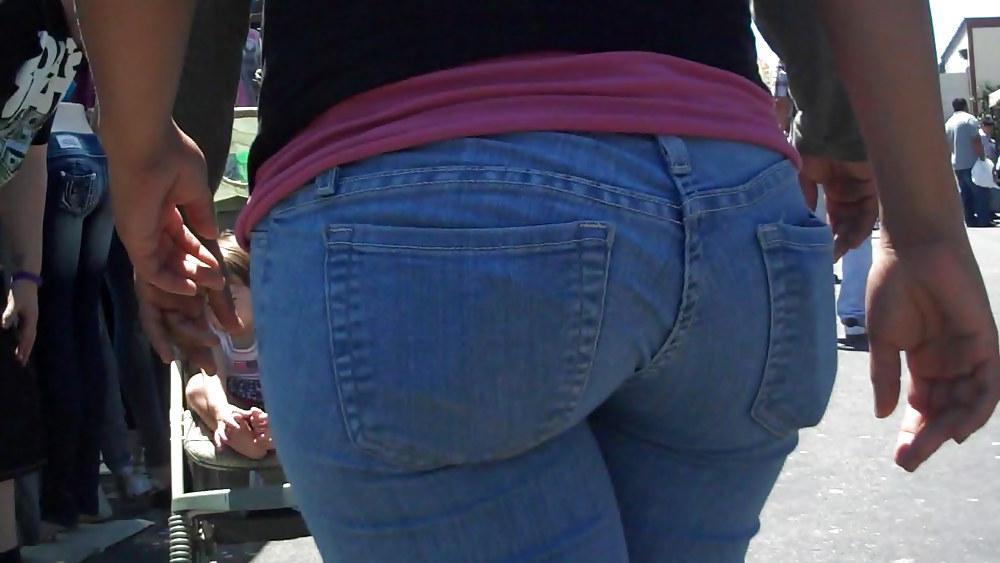 25P Real nice so fine sweet ass & bubble butt in jeans 