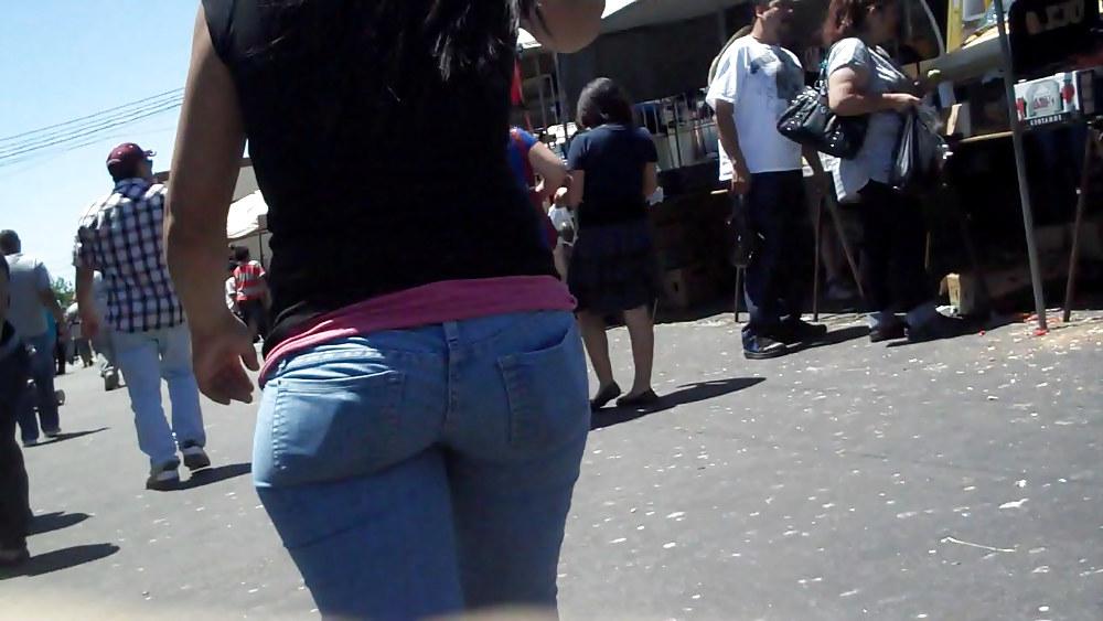 25P Real nice so fine sweet ass & bubble butt in jeans 