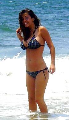 19P Big Tits Chick - Various Pics