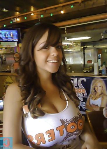 19P Big Tits Chick - Various Pics