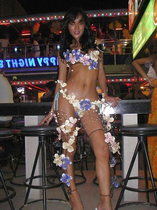 25P Ladyboy Jenny from Chiang Mai