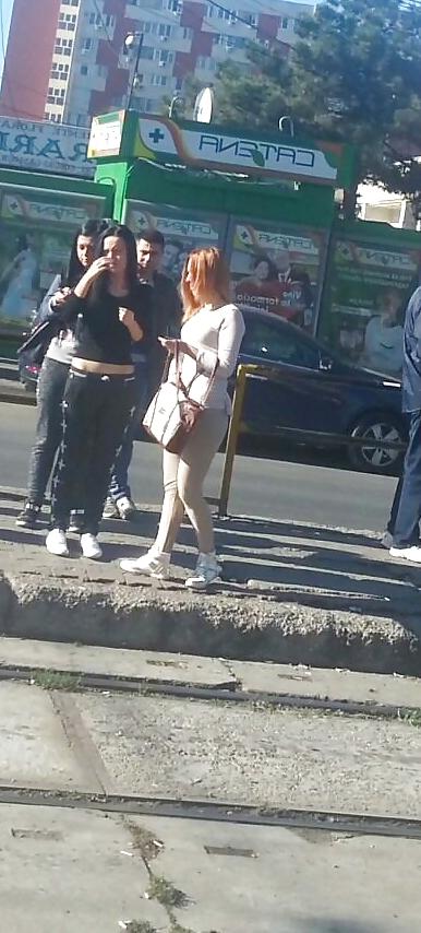 11P Hooot hot teens romanian