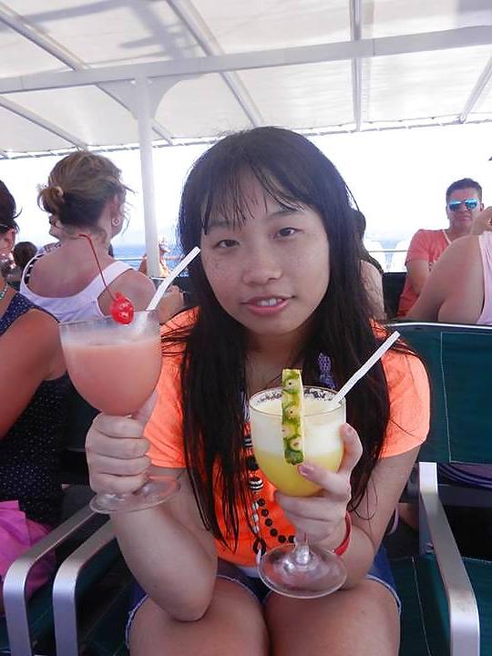 21P Asian slut not nud