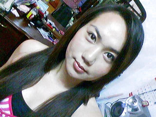 21P Asian slut not nud