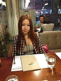 21P Asian slut not nud