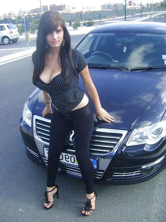 15P Romanian girl: Nelly