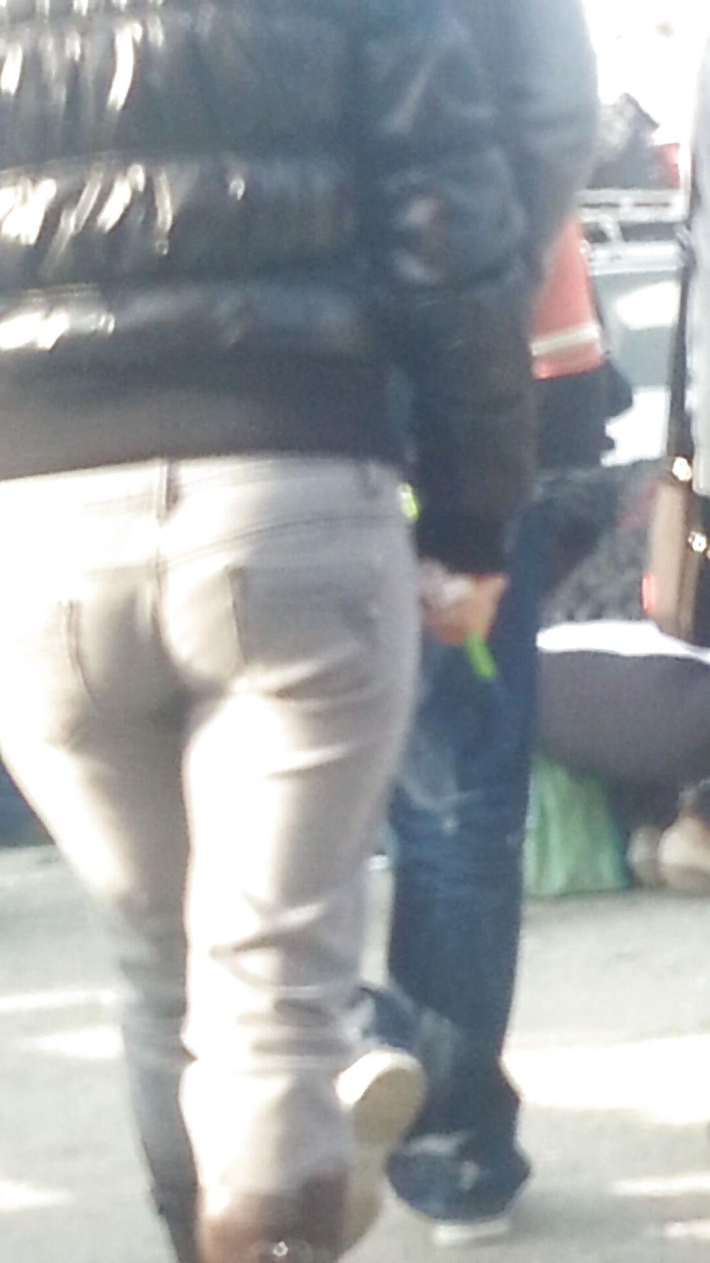 11P Sexy blonde ass romanian