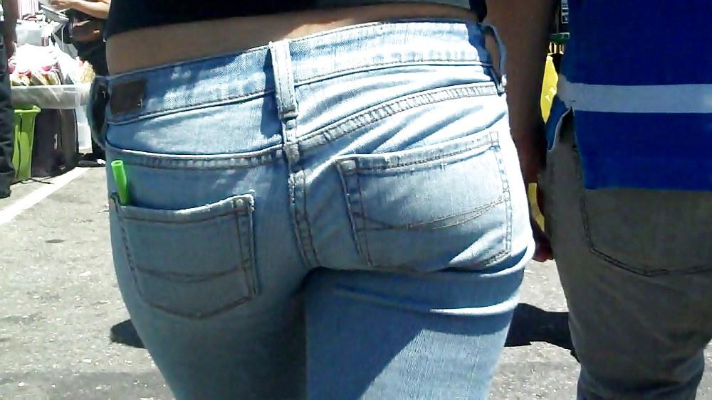 25P Nice girl in tight ass butt jeans for sure