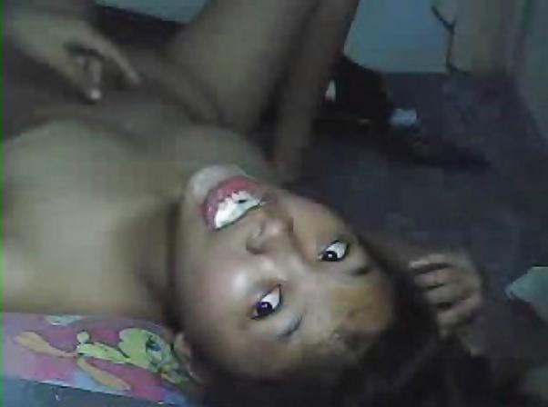 20P 18 year old asian messy cum face on webcam