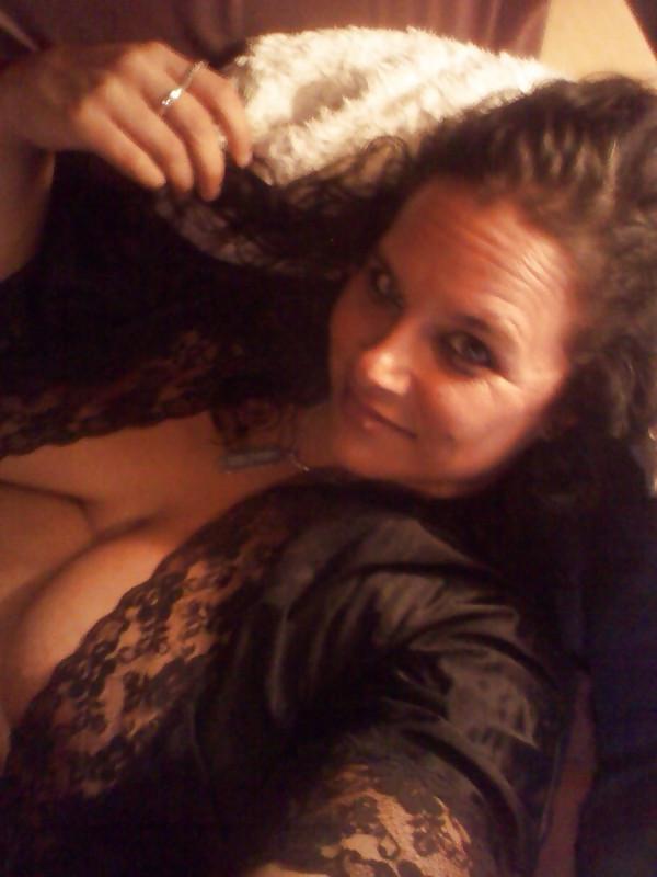 25P Dating site chicks