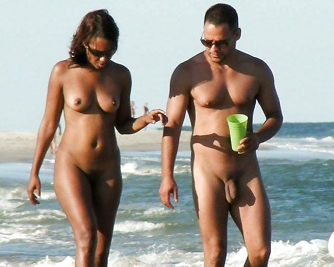 25P Ebony Nudists