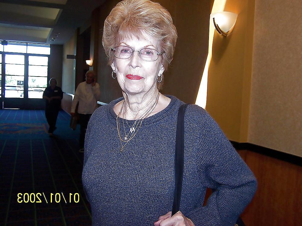 17P Granny Mature beautiful faces