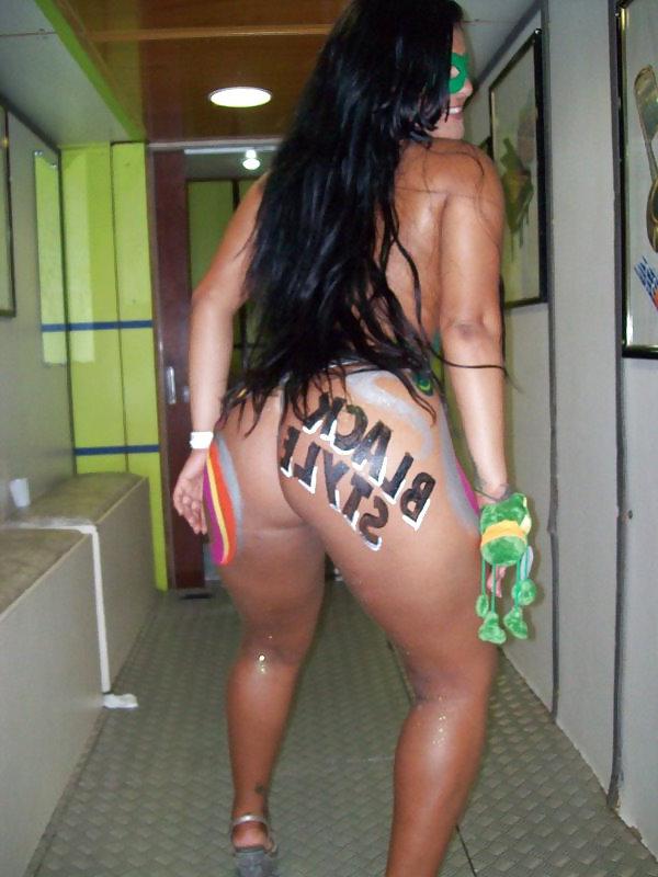 25P Baile funck continua gostosonas