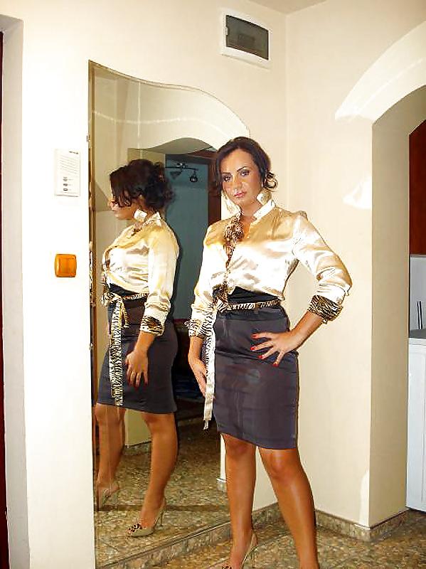 24P Romanian MILF Carmen