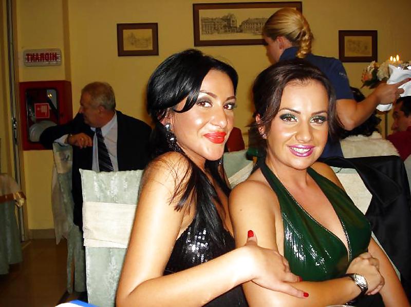 24P Romanian MILF Carmen