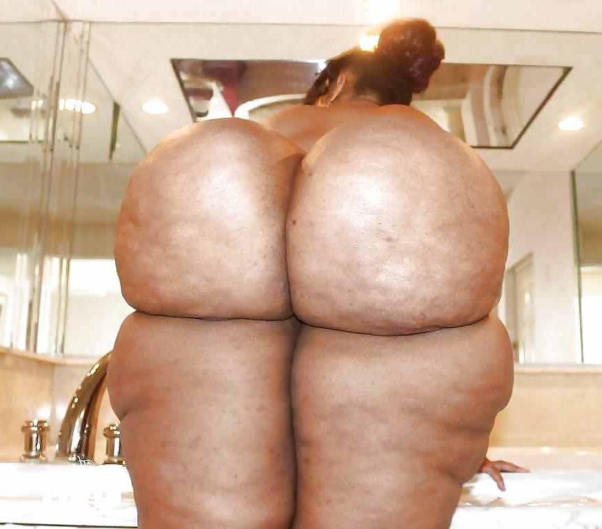 25P Big booty monster thickness