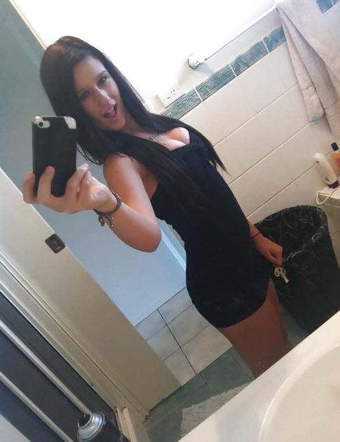 25P Tight Whore Ass in Mini Dresses!