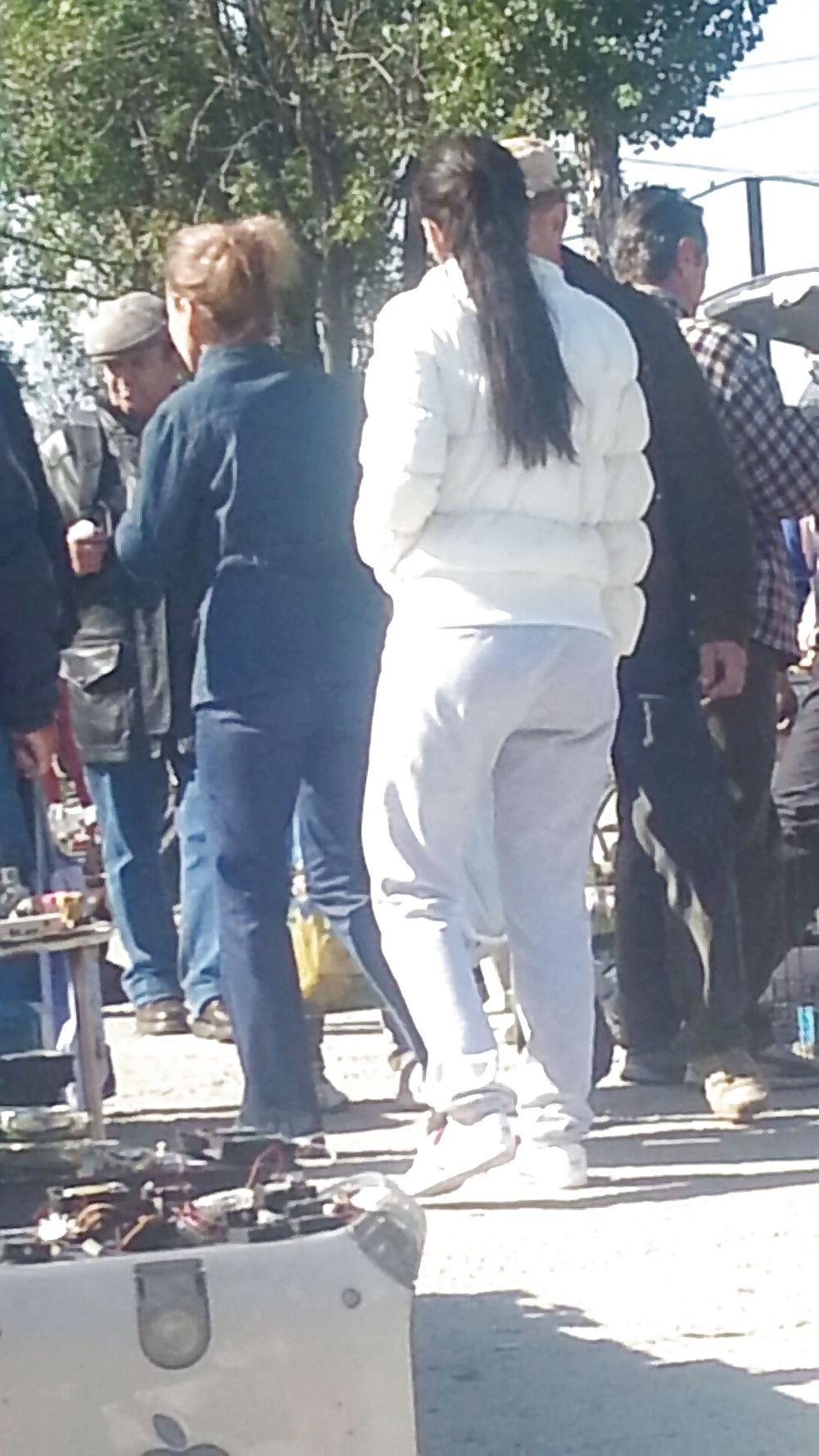 24P Street mature ass romanian