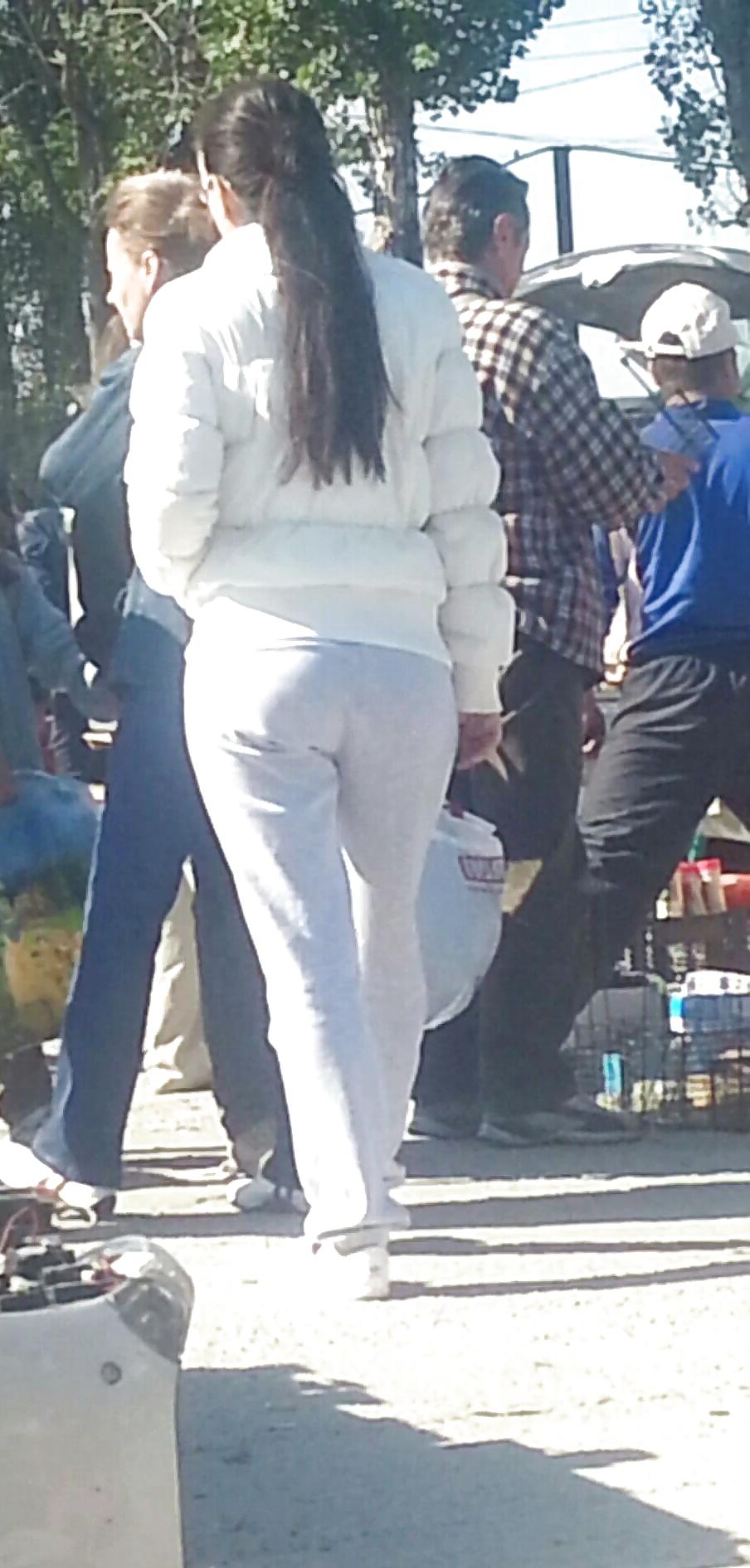 24P Street mature ass romanian