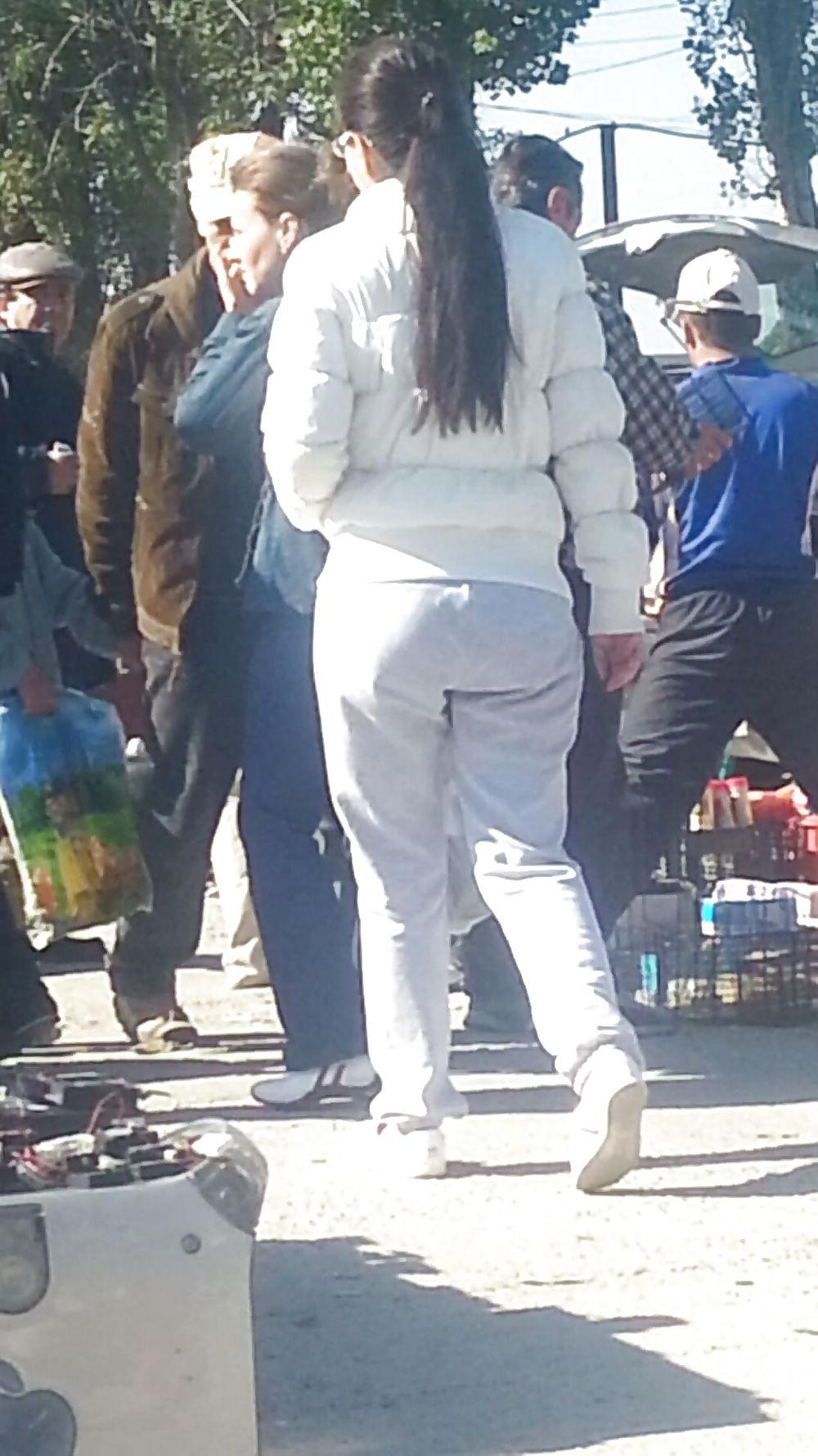 24P Street mature ass romanian