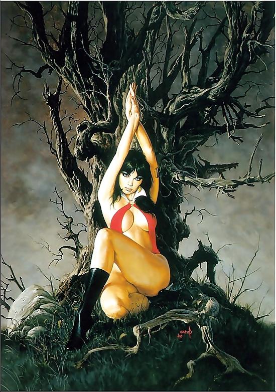 16P Vampires.... Vampirella ... 