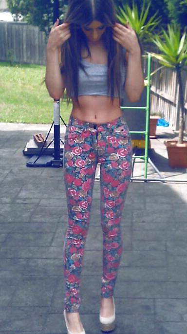 25P For The Love of More Leggings