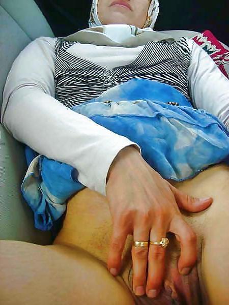 25P Hijab (arab)