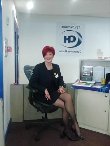 5P Welsh Milf Non Nude