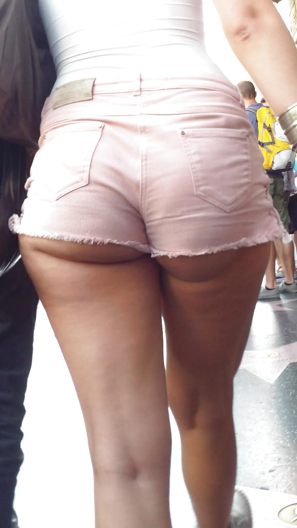 23P Sexy Daisy Duke big ass & butt cheeks 