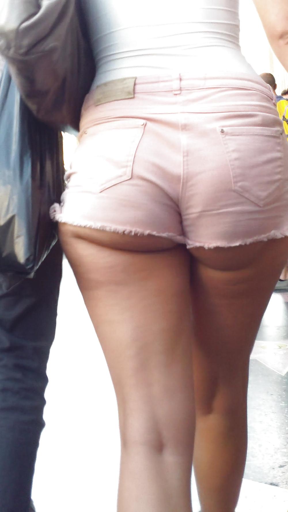 23P Sexy Daisy Duke big ass & butt cheeks 