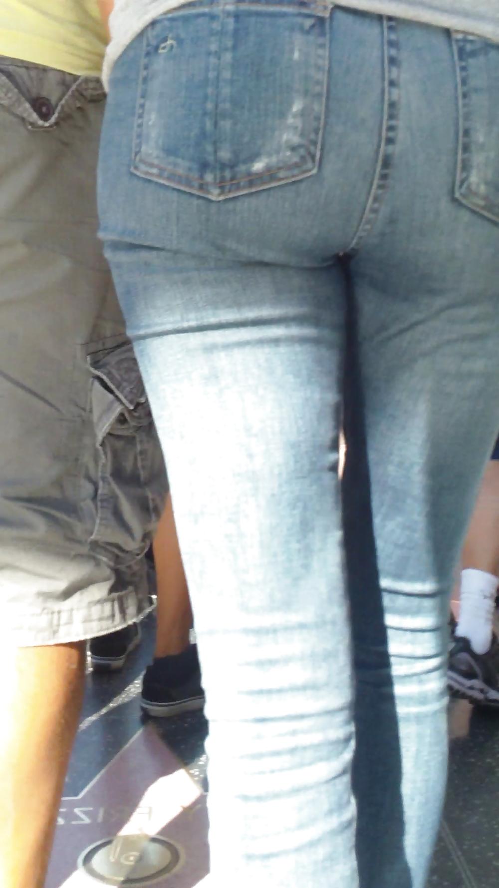 25P MILF smooth ass & butt in jeans 