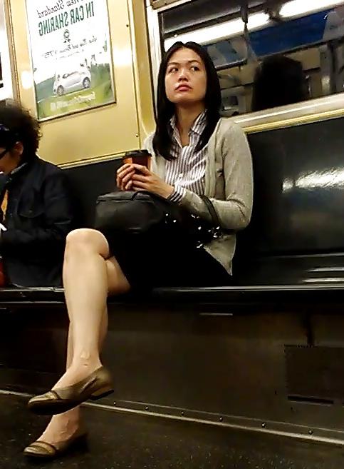 8P New Subway Girls Asian Girl Deja-Vu