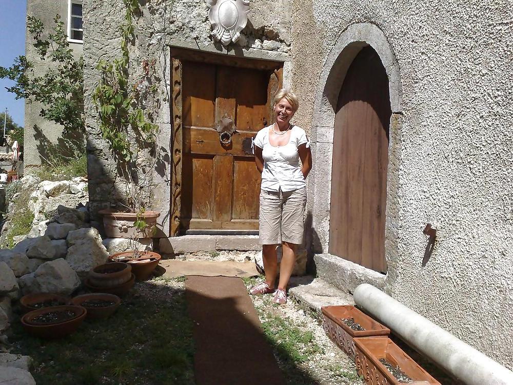 22P Marlene on vacation