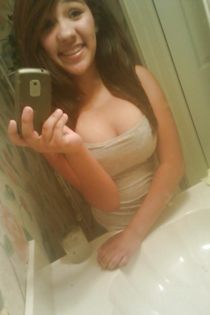 15P Nice (non nude) girls 96