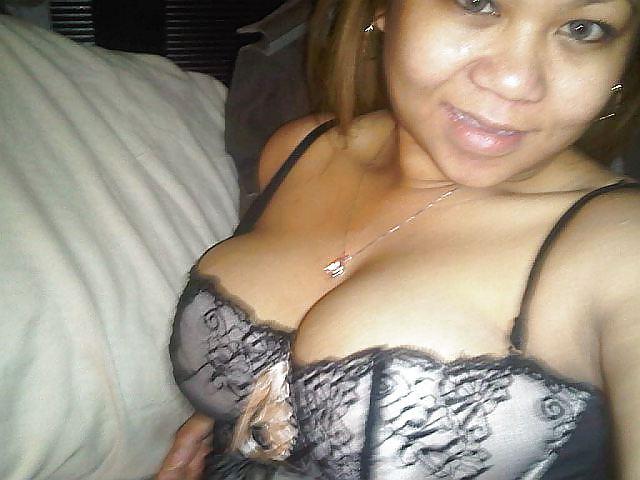 20P Curvy Asian