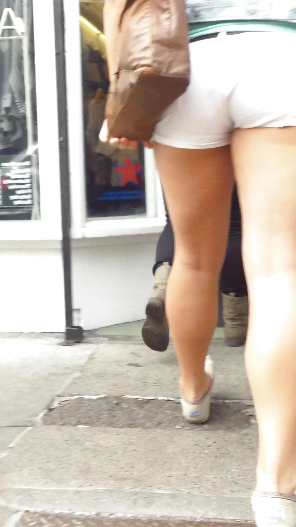 24P Teen ass & butt in nice white shorts