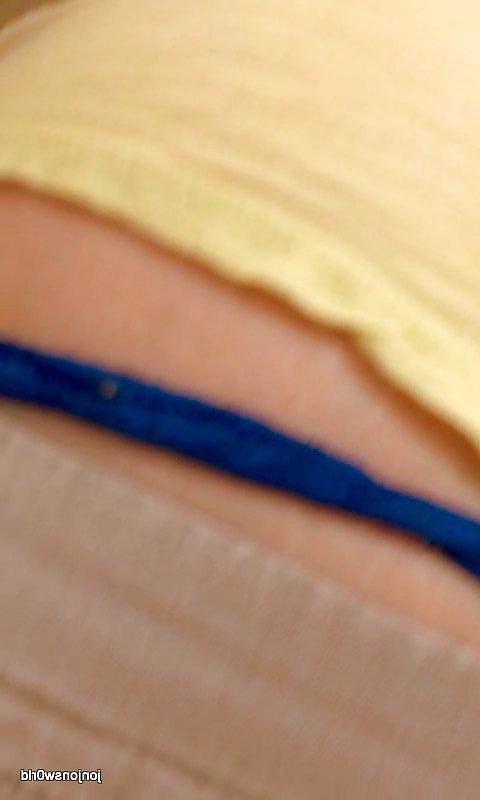 7P Voyeur chick likes her g-string showing