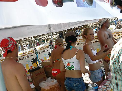 25P Acapulco Girls