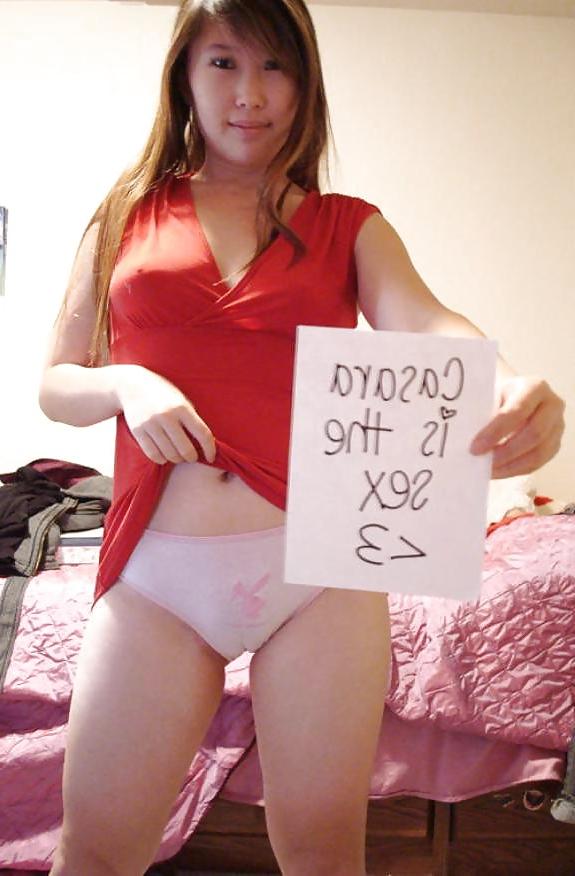 25P Cute Asian posing in front of Webcam.