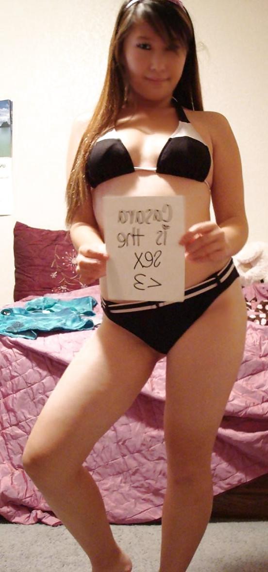 25P Cute Asian posing in front of Webcam.