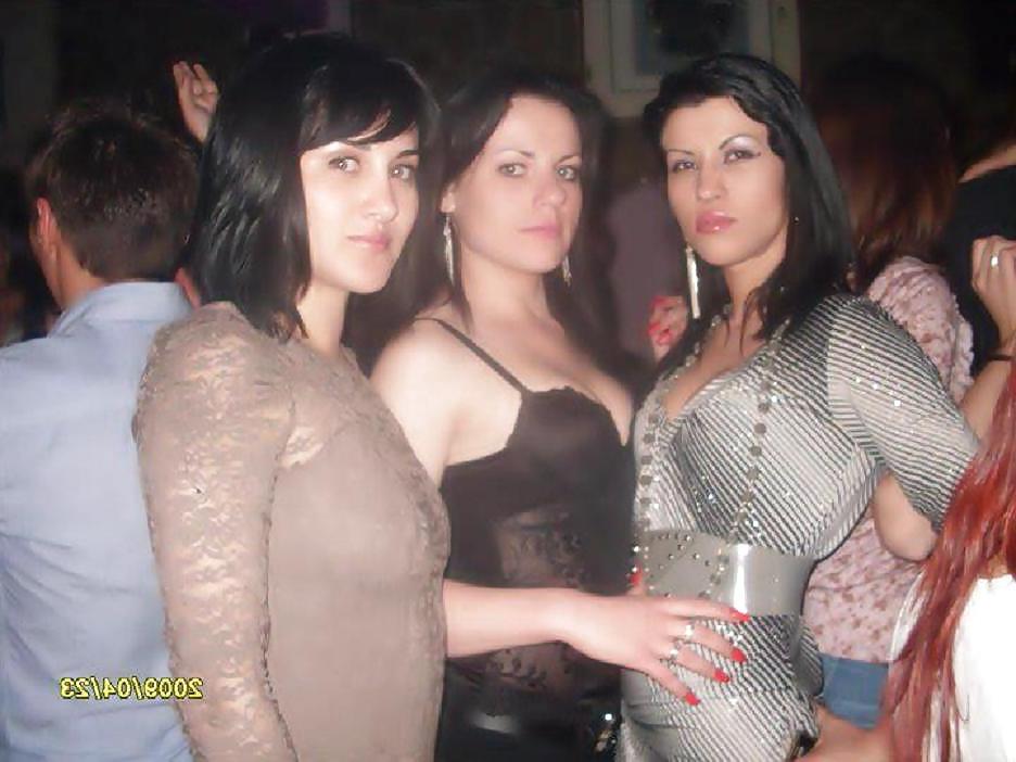 11P Romanian girl: Florentina